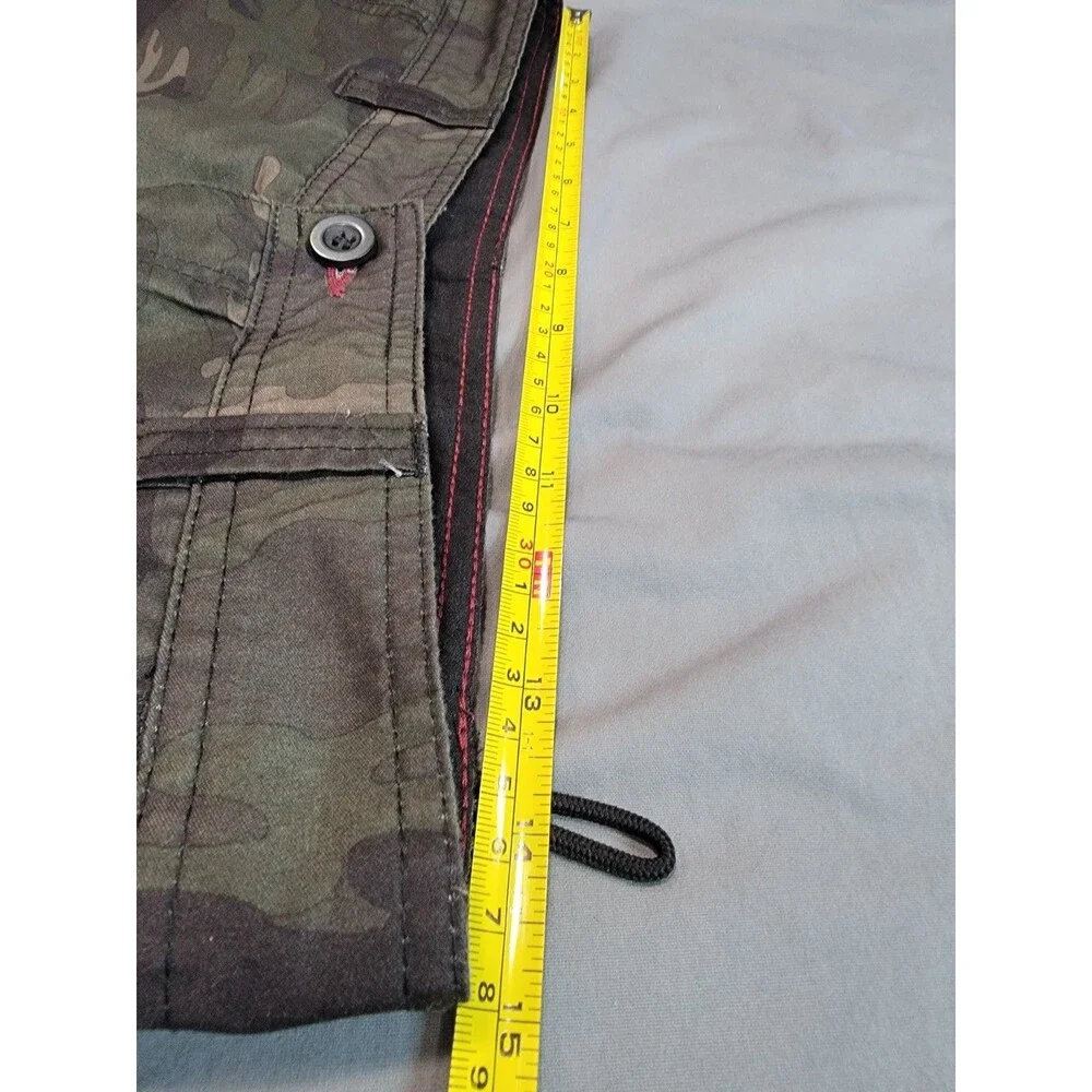 Burnside Camo Cargo Shorts Men’s Size 30 Zip Pocket Military Style